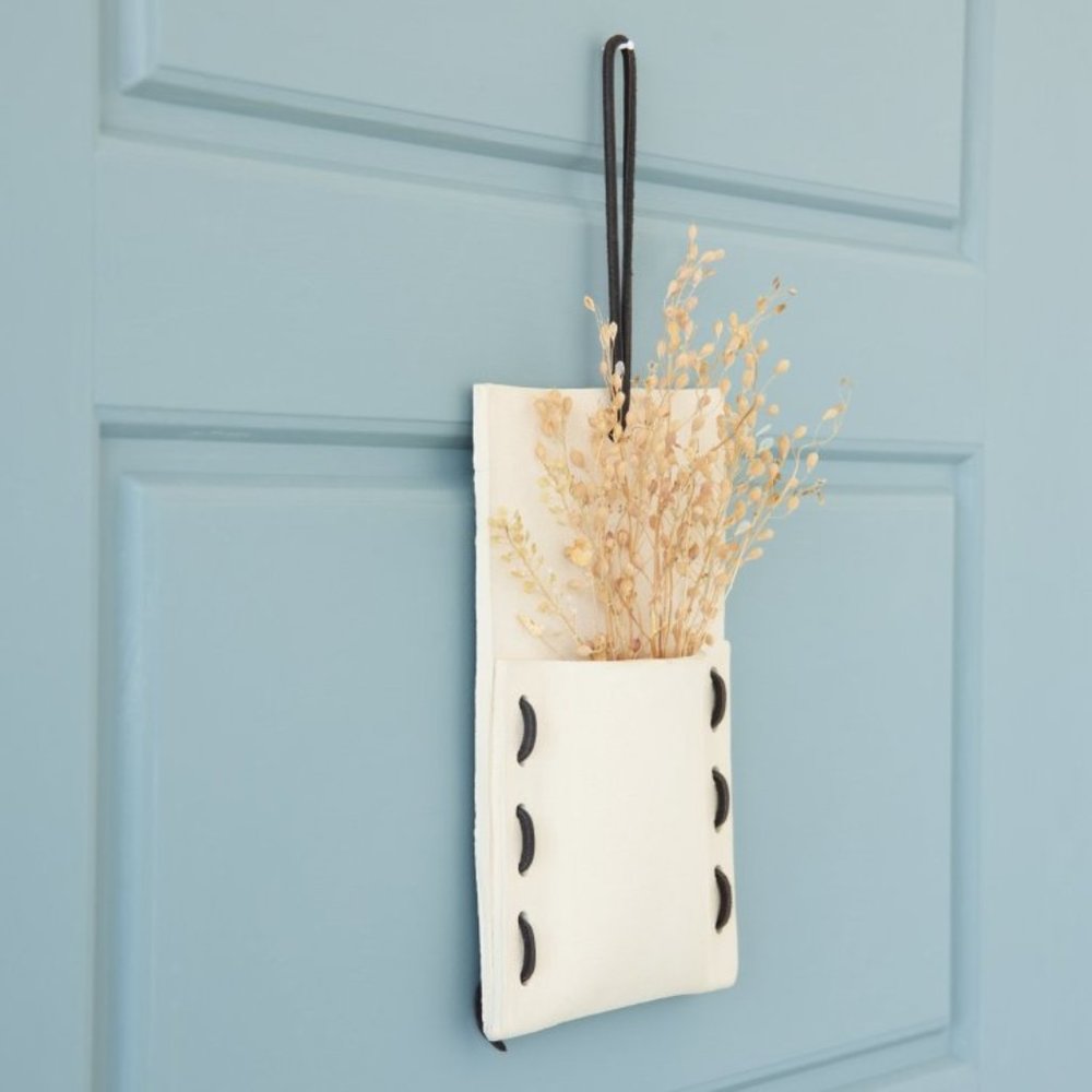 Magnolia Folded Wall Pocket (Large)